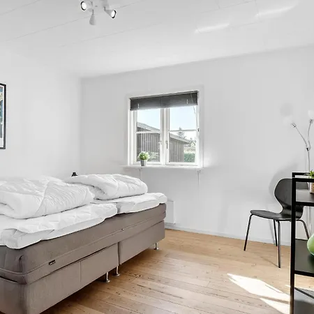 3 Bedroom Lovely In Сasa de vacaciones